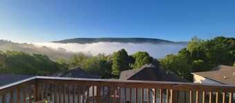 Shenandoah Paradise – Best River & Mountain Views in Harpers Ferry
