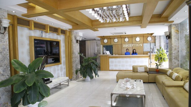 Lobby - Nam Phong Hotel (Hai Phong)