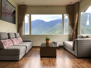 Televisión de pantalla plana