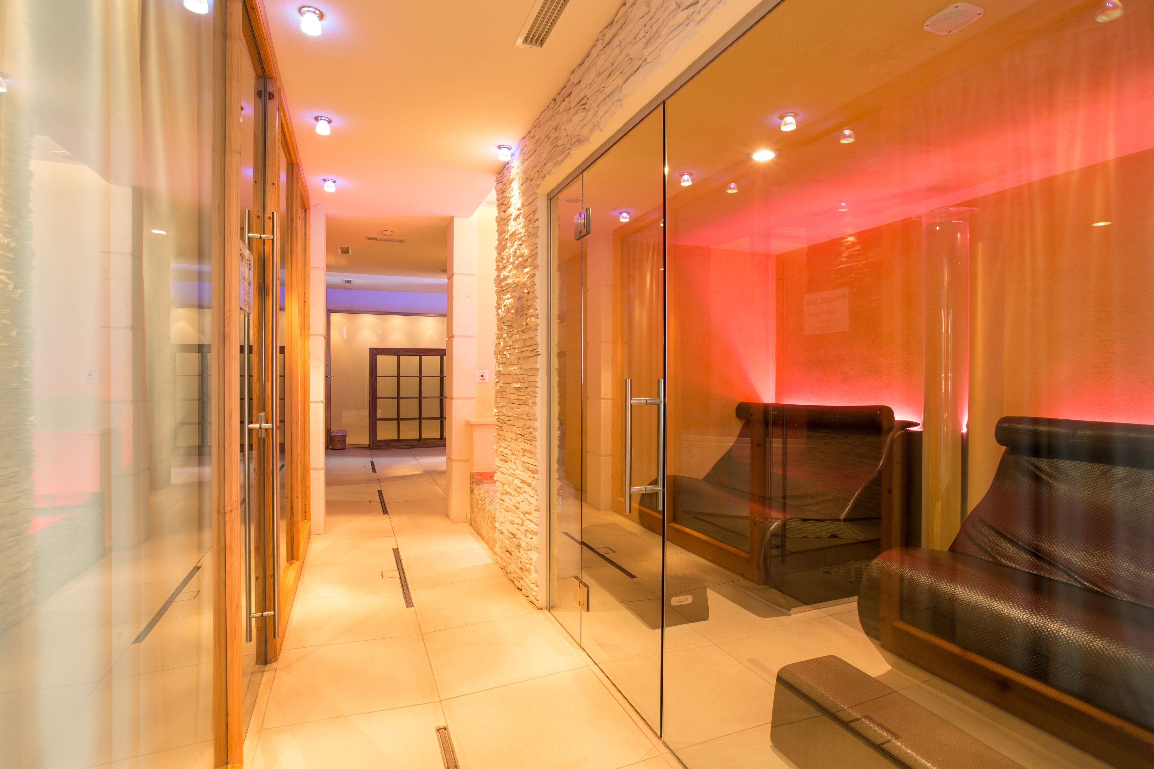 turkish bath/hammam, aromatherapy, facials, ayurvedic treatments