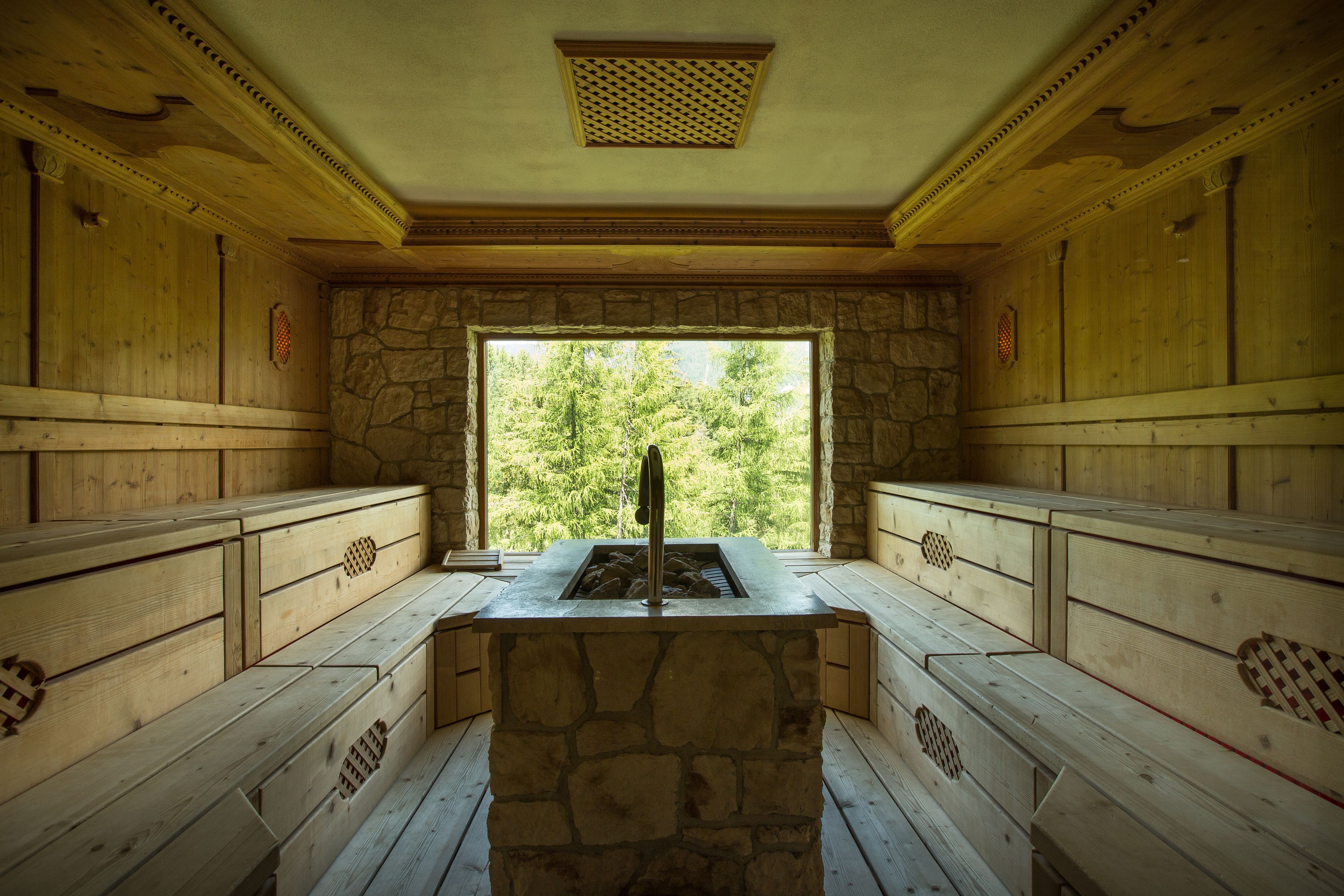 turkish bath/hammam, aromatherapy, facials, ayurvedic treatments