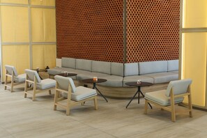 Lobby lounge - City Express Plus by Marriott Puerto Vallarta (Puerto Vallarta)