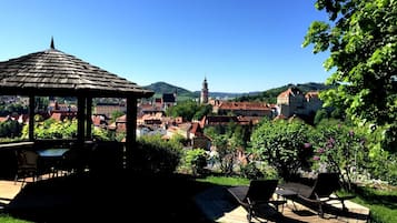 Sundeck