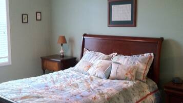 2 Schlafzimmer, Bügeleisen/Bügelbrett, kostenloses WLAN