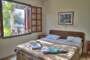 3 bedrooms, WiFi, bed sheets, wheelchair access