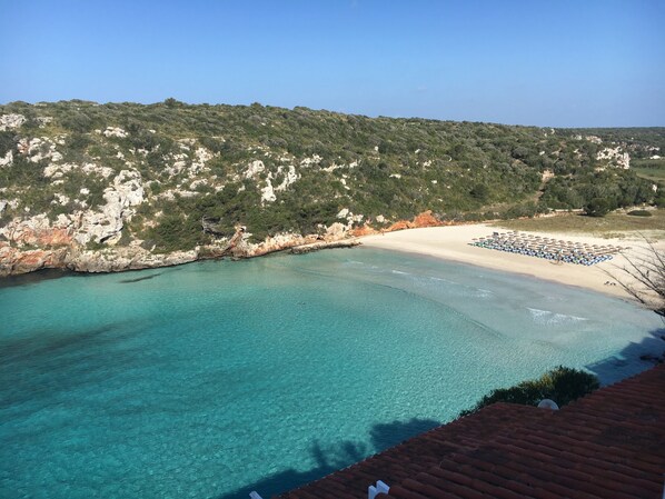 Beach nearby, beach towels