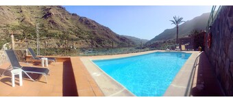 TINO HOUSE - FOR 5 PEOPLE- SWIMMING POOL
