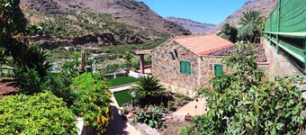 TINO HOUSE - FOR 5 PEOPLE- SWIMMING POOL