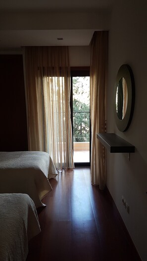 3 Schlafzimmer, Bügeleisen/Bügelbrett, Reisekinderbett, kostenloses WLAN