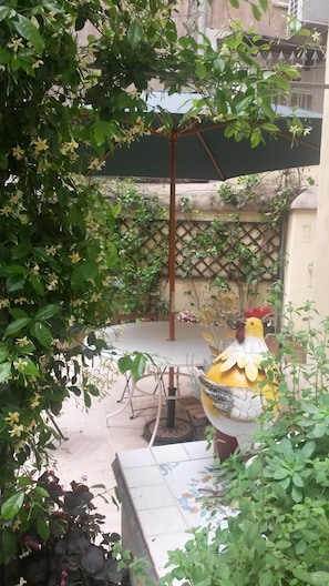 Property grounds - terrace viadelloca35 (Roma)