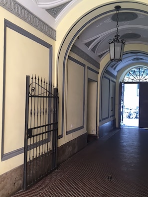 Interior - terrace viadelloca35 (Roma)