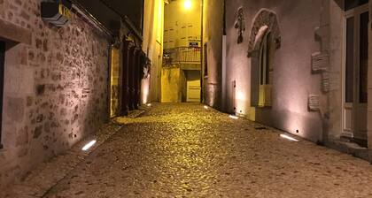 Les maisons du Périgord cÎté VézÚre