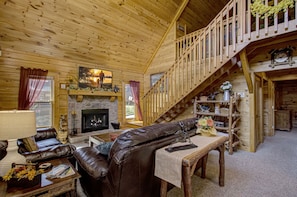 Smart TV, fireplace