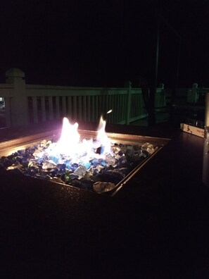 Property grounds - Its still beach weather in Florida! (Apalachicola)