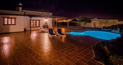 Lola Haus Lanzarote beheizten Pools, Internet und Privatsphäre