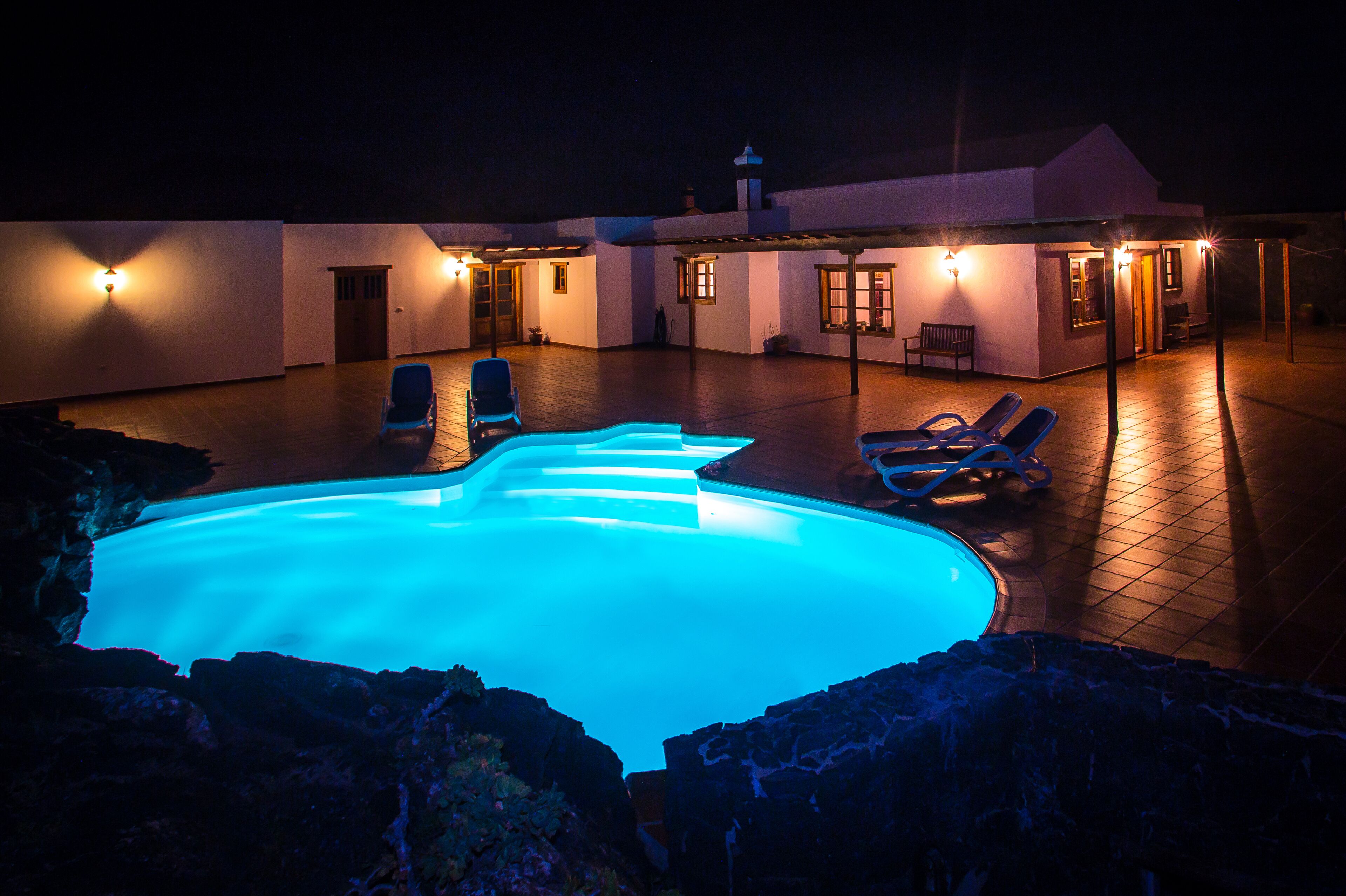 Piscine extérieure, piscine chauffée