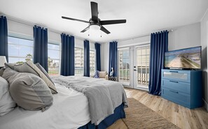 3 bedrooms, desk, iron/ironing board, travel cot