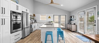 Gehen Sie zum Strand - wunderschön renoviert - für 12 Personen!