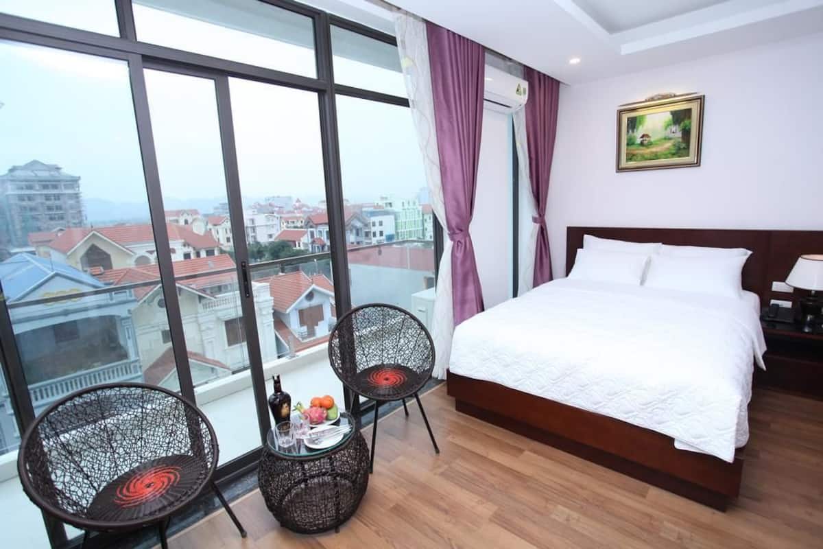 Phòng đôi hoặc 2 giường đơn Deluxe | Bộ đồ giường cao cấp, chăn bông, nệm cao su hoạt tính (memory foam)