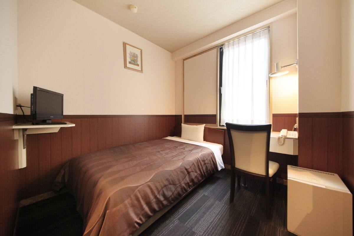 Double Room with Small Double Bed - Non-Smoking
