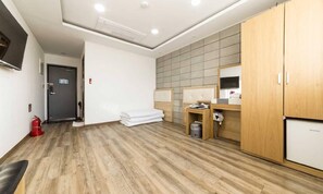 Traditional Room (Ondol) | In-room safe, individually decorated, individually furnished - Incheon Diamond Hotel (Incheon)