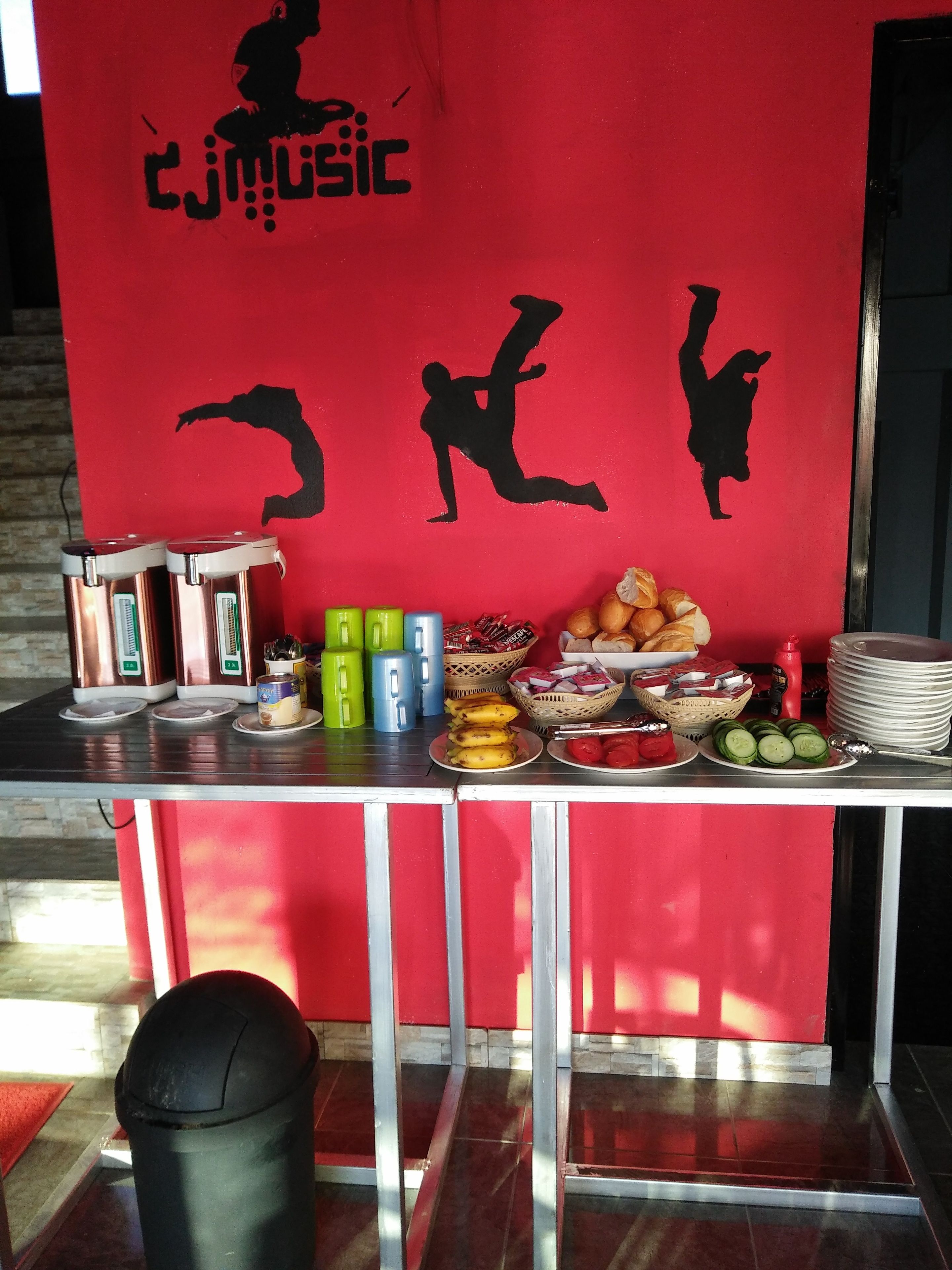 Tägliches inbegriffenes nach Wunsch zubereitetes Frühstück