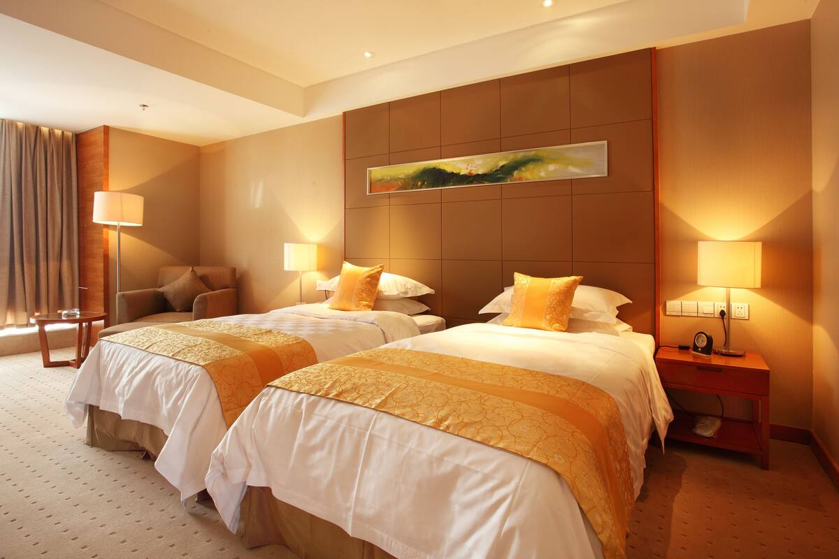 Minibar, in-room safe, desk, blackout drapes