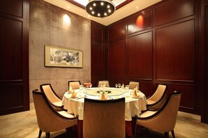 Dining - Noble Crown Hotel (Wuxi)