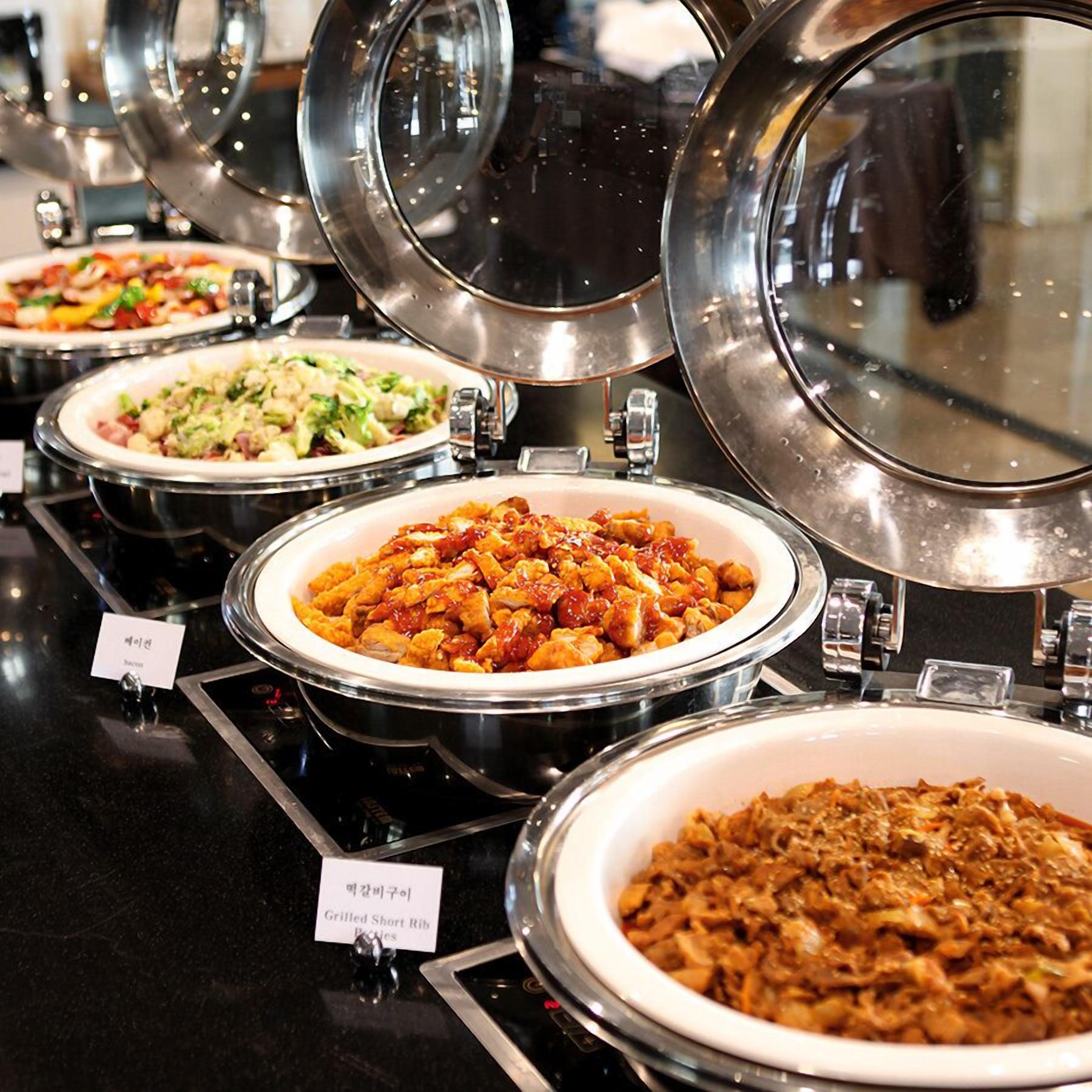 breakfast and brunch served