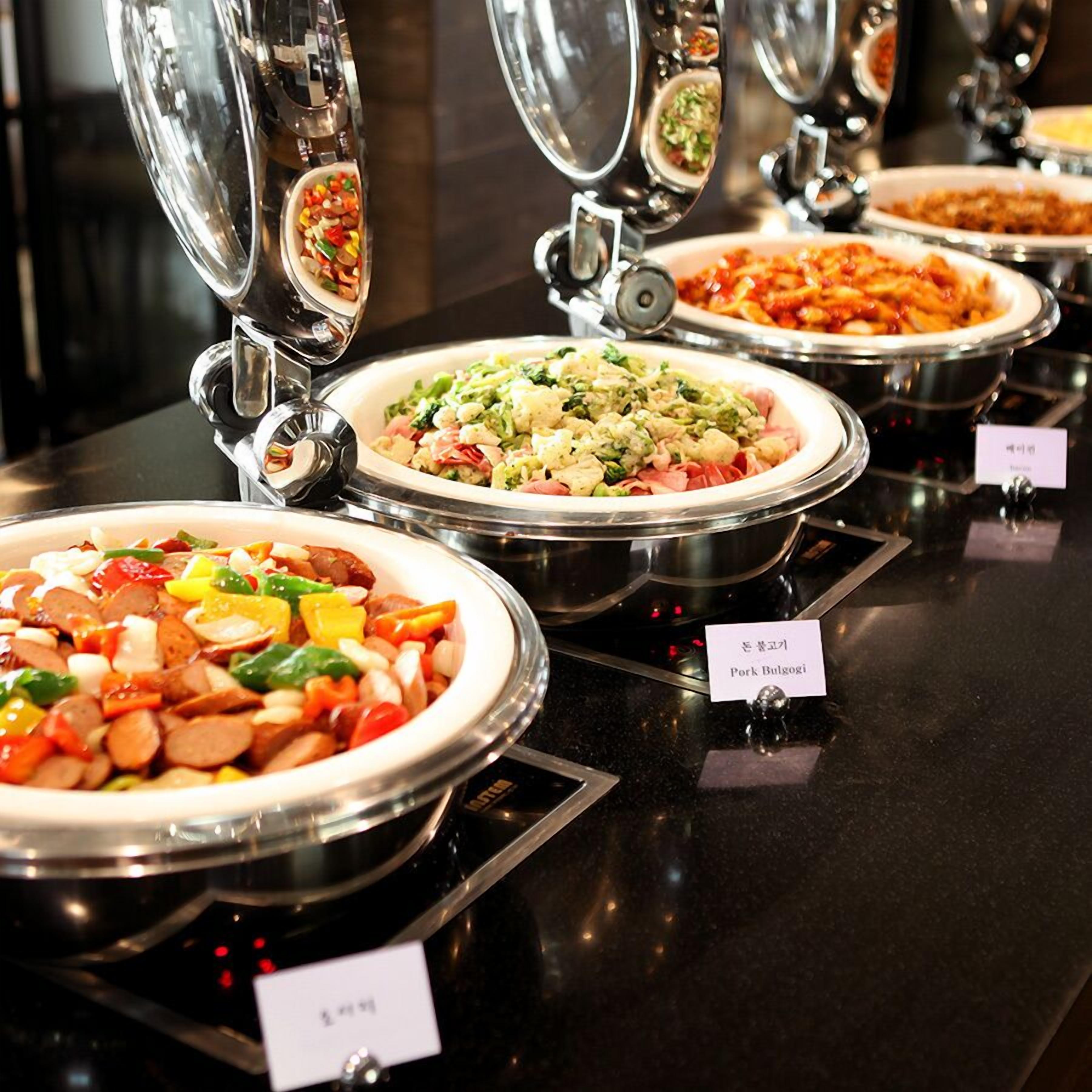 breakfast and brunch served