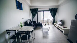 Ảnh chưa phân loại, 3 trong số 29 ảnh, nút