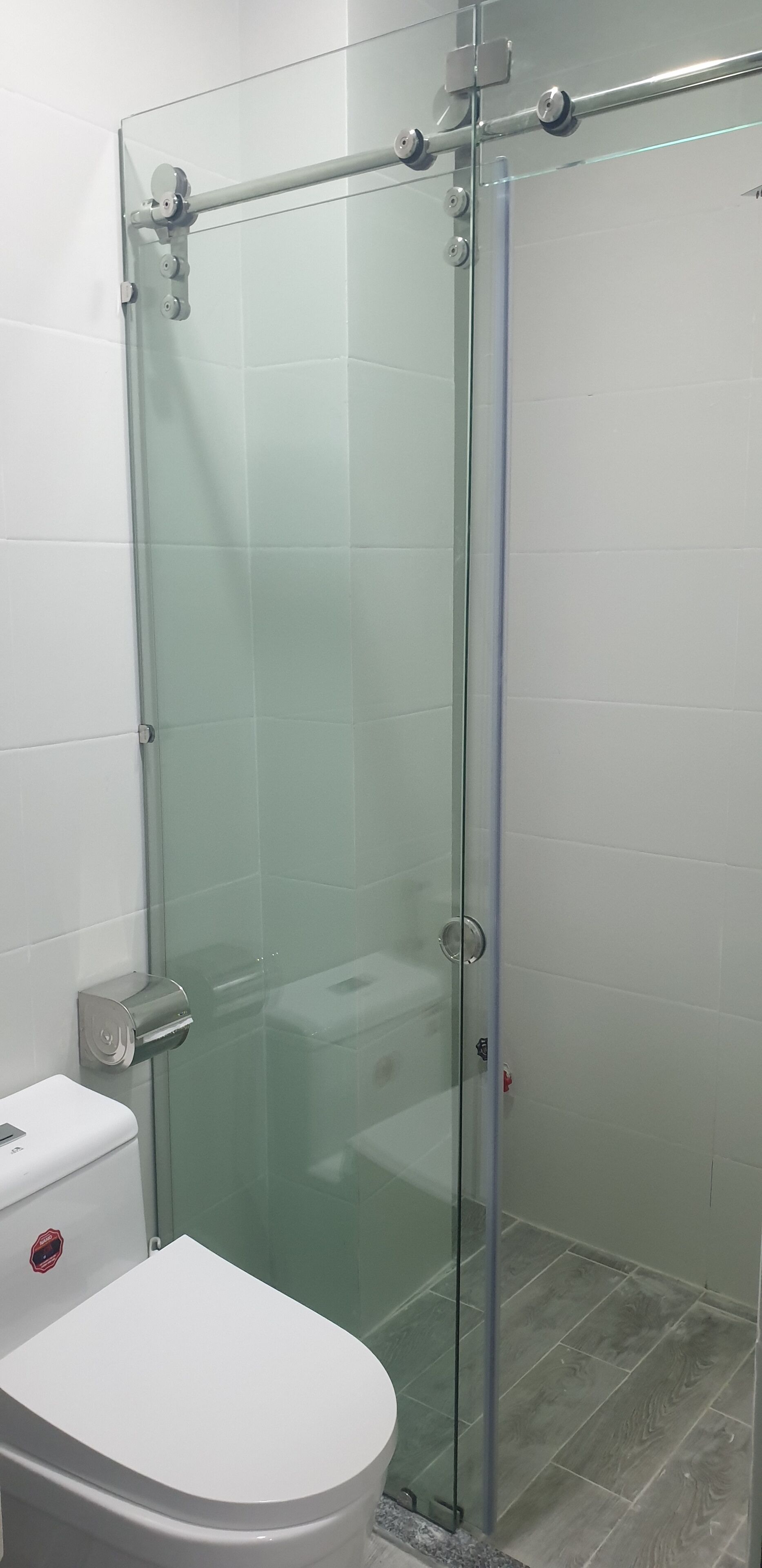 superior room, 1 bedroom, non smoking | bathroom | shower, free toiletries, hair dryer, slippers