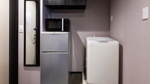 Family Room | Mini fridge - One More Heart At Karasuma 1 (Kyoto)