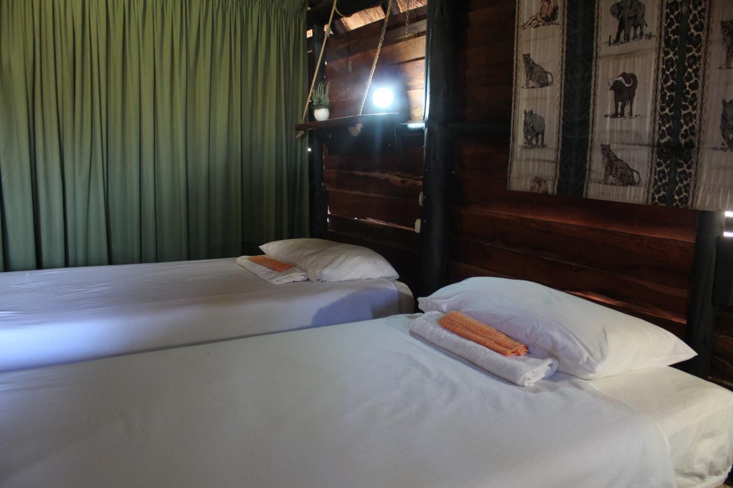 Caja de seguridad en la habitación, camas extra y wifi gratis 