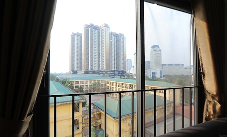 1 Bedroom Apartment | City view