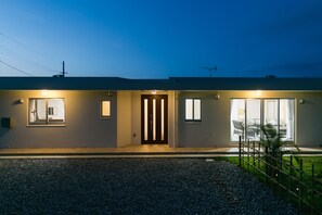 Front of property – evening/night - Sea Breeze Sumuide (Nago)