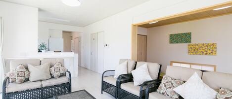 Maison, plusieurs chambres, non-fumeur | Salle de séjour