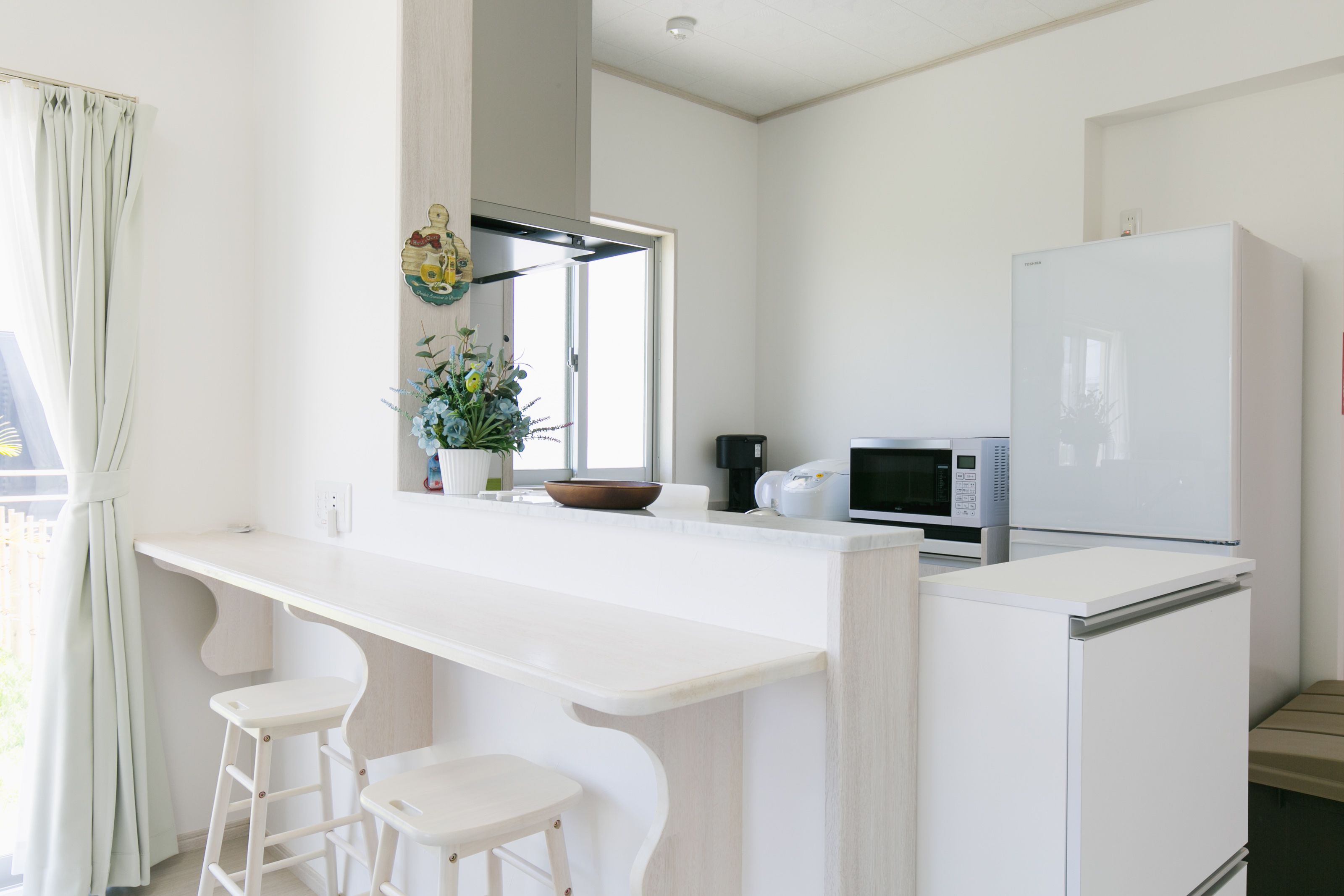 Basic House, Multiple Bedrooms, Non Smoking | Private kitchenette | Fridge, microwave, stovetop, electric kettle