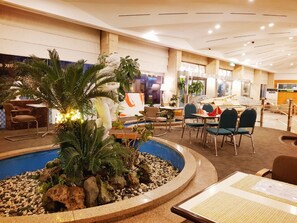 Breakfast served - Pearl Hotel Jeju (Jeju City)