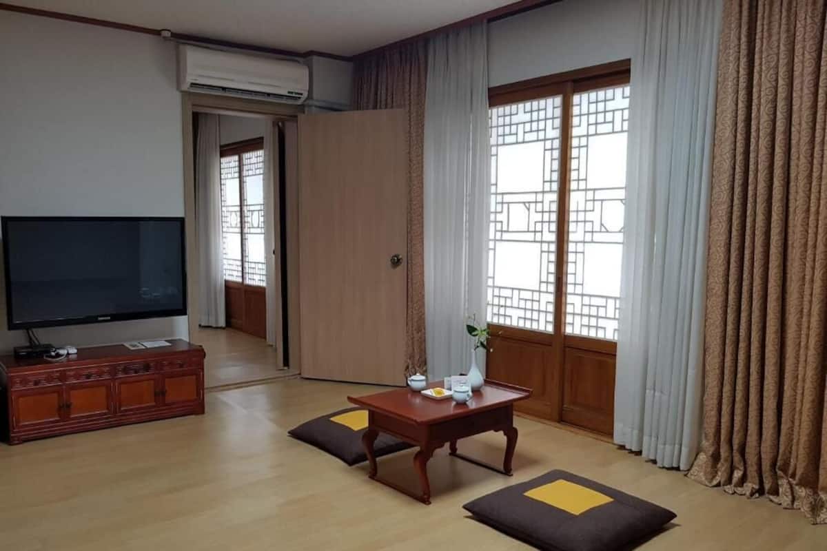Connecting Room (8 People Family Room) | 2 bedrooms, down comforters, free WiFi, bed sheets