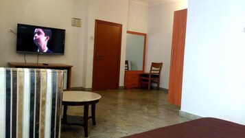 In-room safe, desk, laptop workspace, blackout drapes