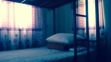 Superior Shared Dormitory, Mixed Dorm, Accessible, Garden View