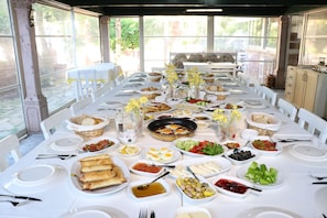 Desayuno buffet incluido todos los días