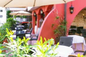 บริเวณภายนอก