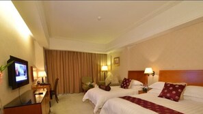 Executive-Zweibettzimmer | Hochwertige Bettwaren, Minibar, Zimmersafe, Schreibtisch