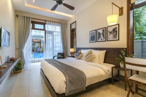 Egyptian cotton sheets, premium bedding, down duvets - Riverside Hamlet Homestay & Villas (Da Nang)