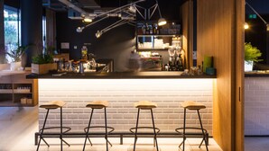 Bar (on property) - One Suite Dubrovnik Residence (Zupa dubrovacka)