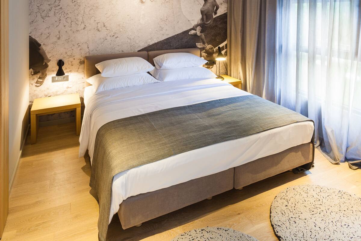 Apartment, 1 Bedroom, Balcony | In-room safe, desk, blackout drapes, soundproofing