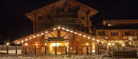 Front of property - evening/night