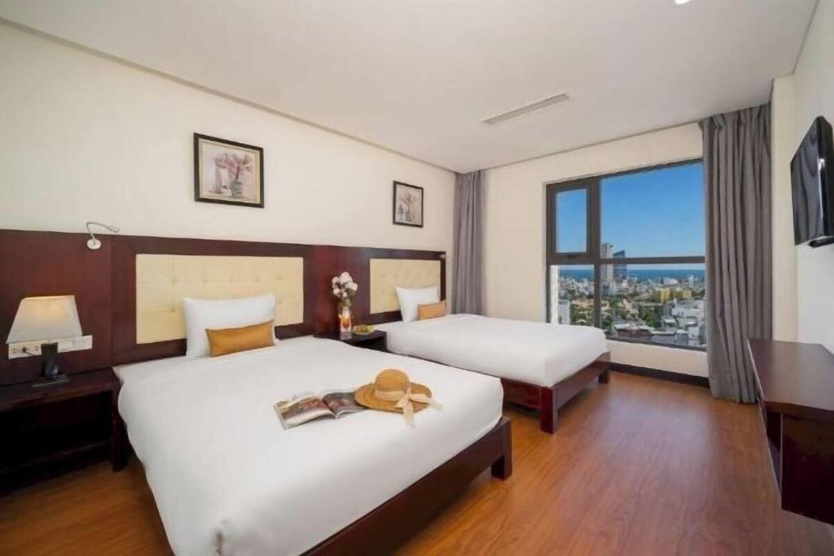 1 bedroom, minibar, in-room safe, desk